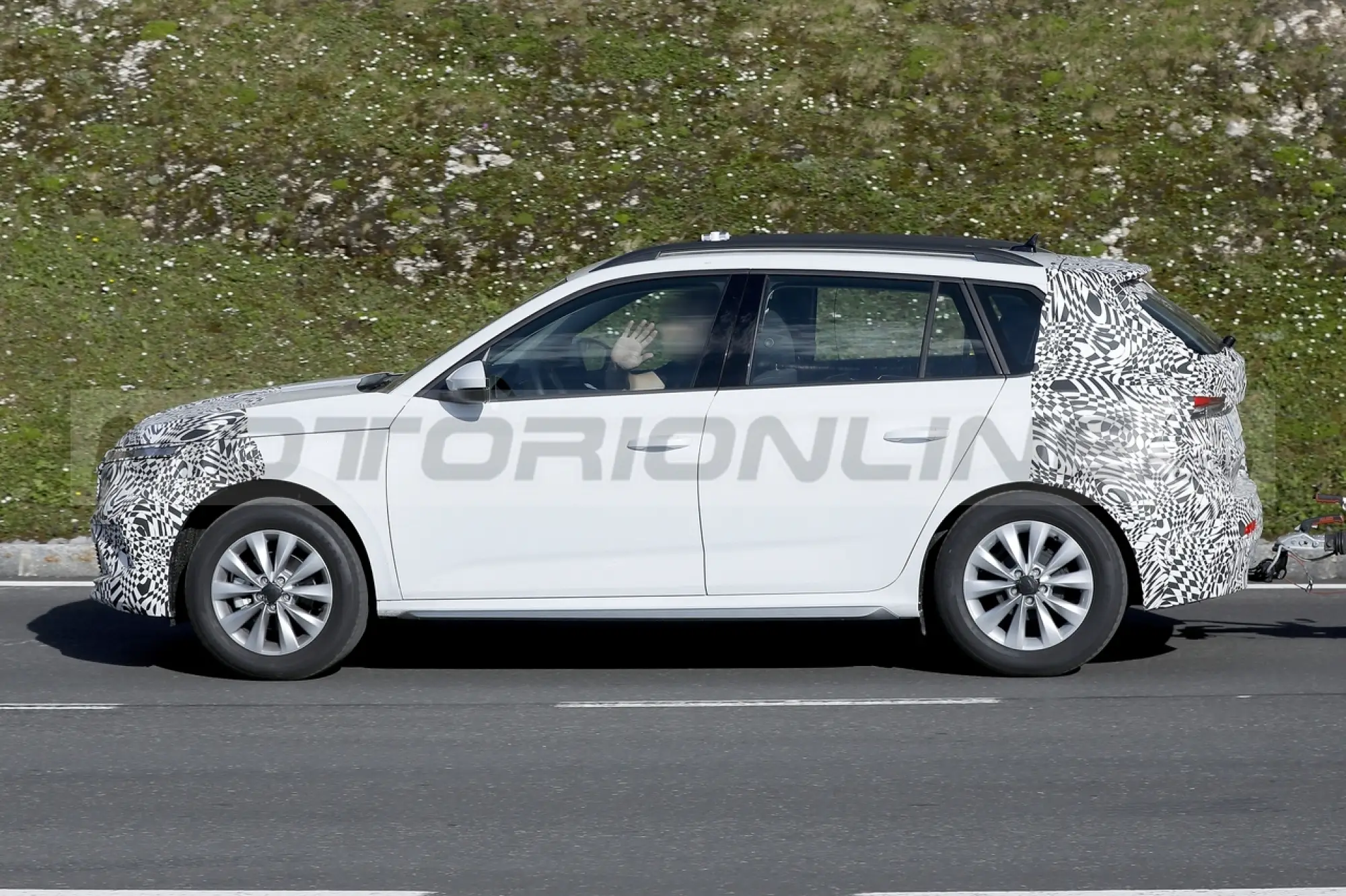 Skoda Kamiq 2023 - Foto Spia 04-07-2022 - 16