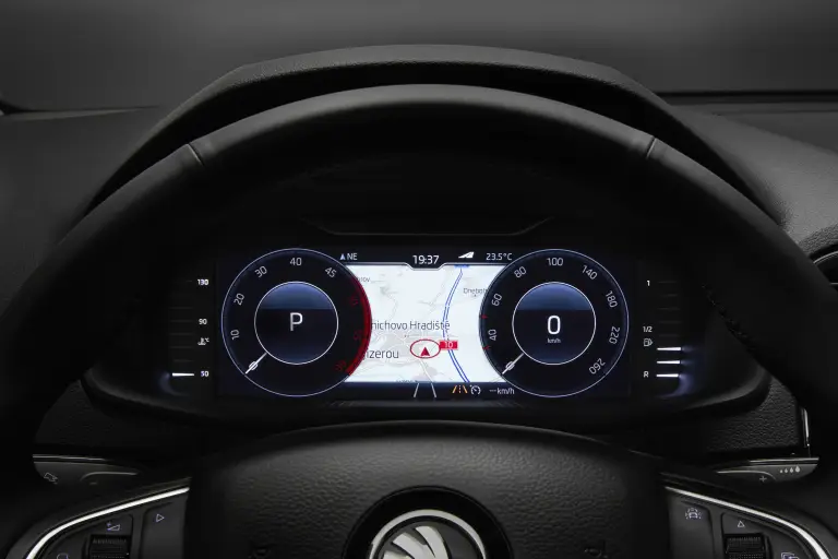 Skoda Karoq - Digital Cockpit - 4