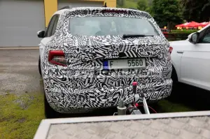 Skoda Karoq facelift - Foto spia 16-6-2020