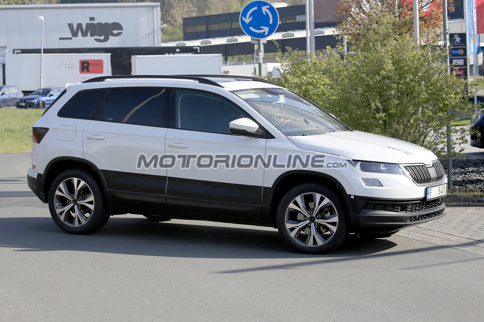 Skoda Karoq - Foto spia 27-04-2017 - 3