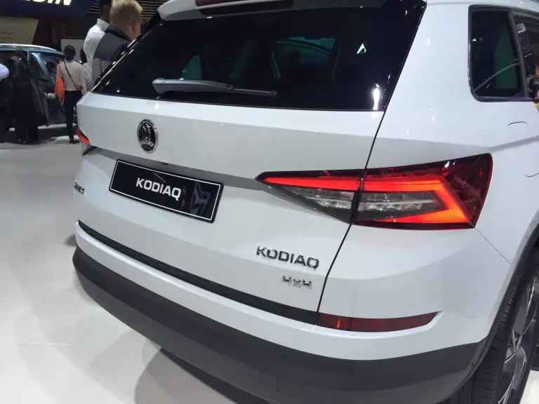 Skoda Kodiaq 4x4 - Salone di Parigi 2016 - 18