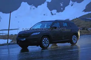 Skoda Kodiaq - Foto spia 01-06-2016 - 17