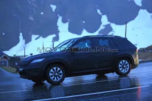 Skoda Kodiaq - Foto spia 01-06-2016