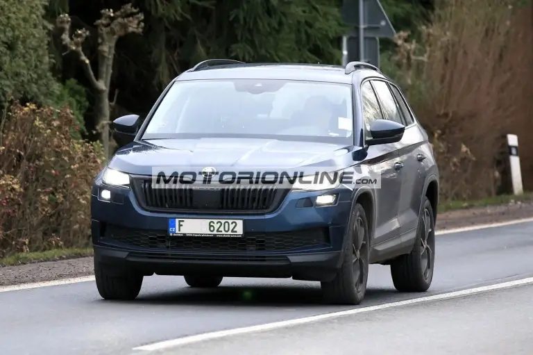 Skoda Kodiaq - Foto spia 7-1-2021 - 2