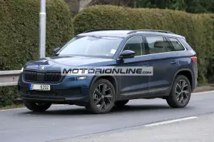 Skoda Kodiaq - Foto spia 7-1-2021