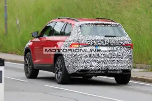 Skoda Kodiaq RS facelift - Foto spia 16-6-2020 - 16