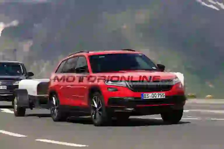 Skoda Kodiaq RS - Foto spia 12-6-2018 - 1