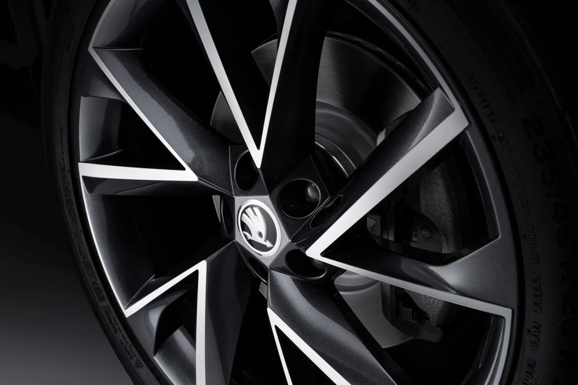 Skoda Kodiaq teaser - 4