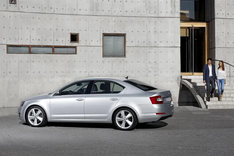 Skoda Octavia 2013, foto - 2
