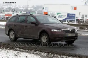 Skoda Octavia Combi 2014 - Foto spia 24-01-2013