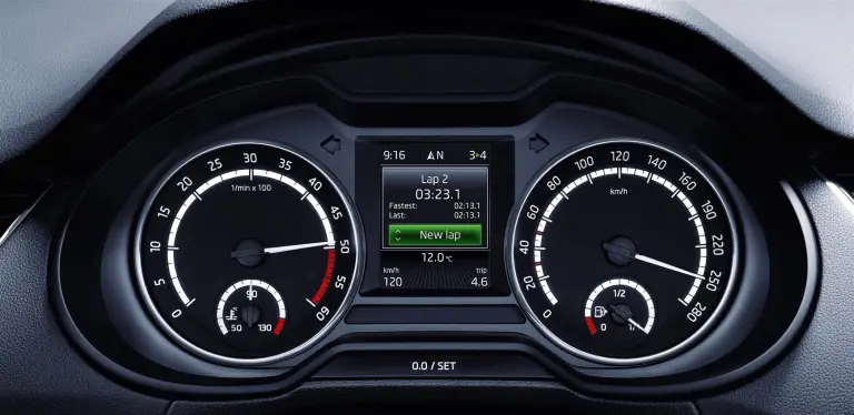 Skoda Octavia e RS 230 4.5.2015 - 3
