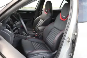 Skoda Octavia RS 230 - foto del modello