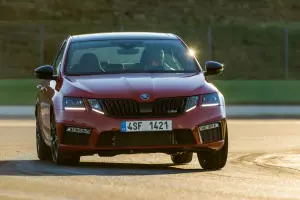 Skoda Octavia RS 245 MY 2017