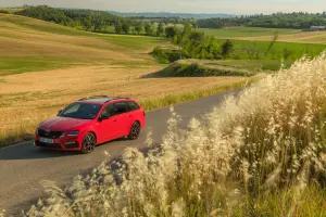 Skoda Octavia RS 245 MY 2017