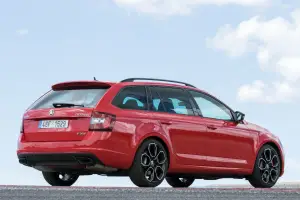 Skoda Octavia RS 245 MY 2017