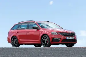 Skoda Octavia RS 245 MY 2017
