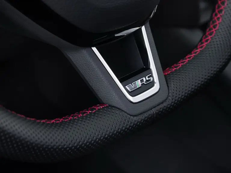 Skoda Octavia RS 245 MY 2017 - 7