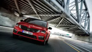 Skoda Octavia RS 245 - 3