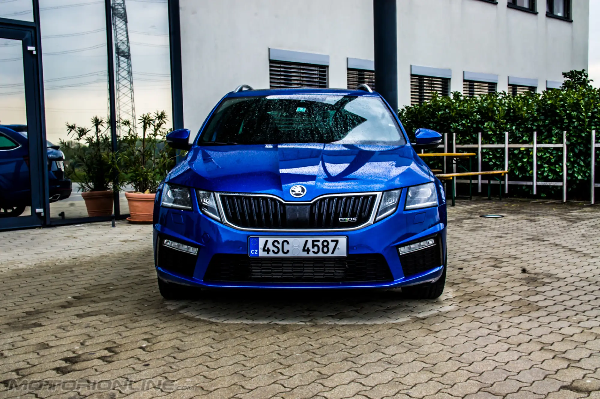 Skoda Octavia RS e Scout MY 2017 - Primo Contatto - 12