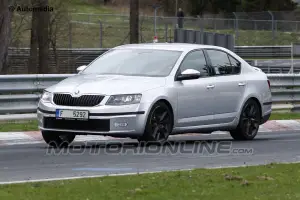 Skoda Octavia RS - Foto spia 27-04-2013