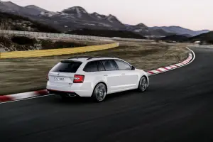 Skoda Octavia RS MY 2017