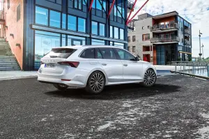 Skoda Octavia Wagon 25 anni - Foto