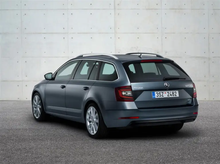 Skoda Octavia Wagon MY 2017 - 5