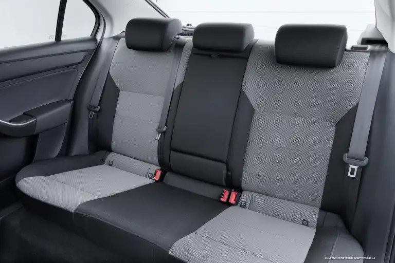Skoda Rapid immagini ufficiali 2012 - 33
