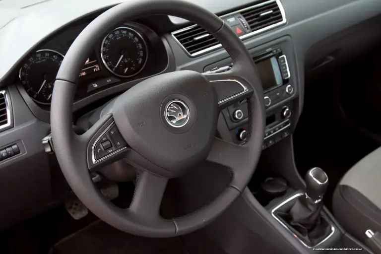 Skoda Rapid immagini ufficiali 2012 - 35