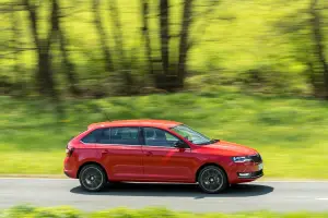 Skoda Rapid Spaceback MY 2017 - 9