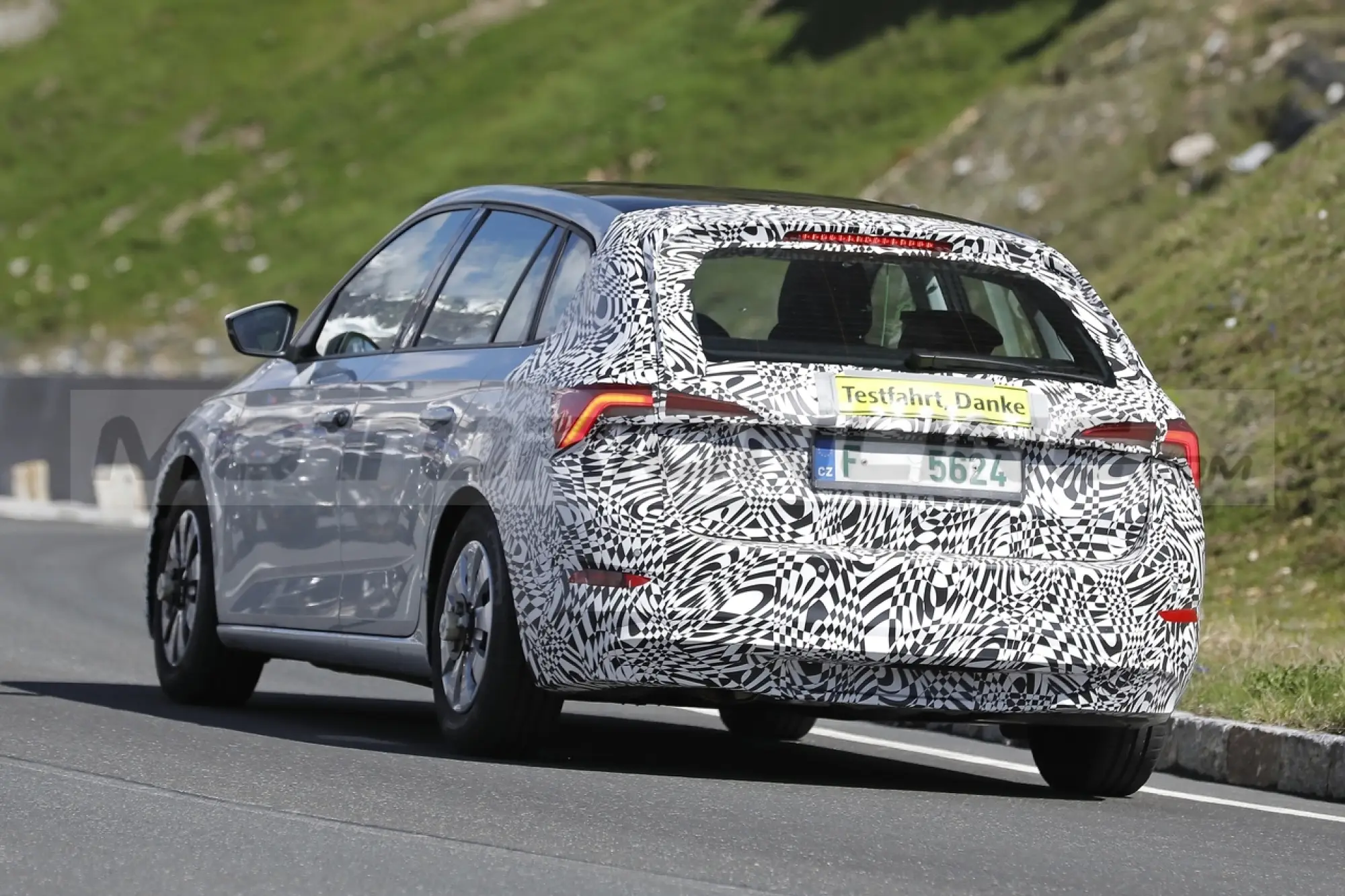 Skoda Scala 2023 - Foto Spia 03-06-2022 - 9