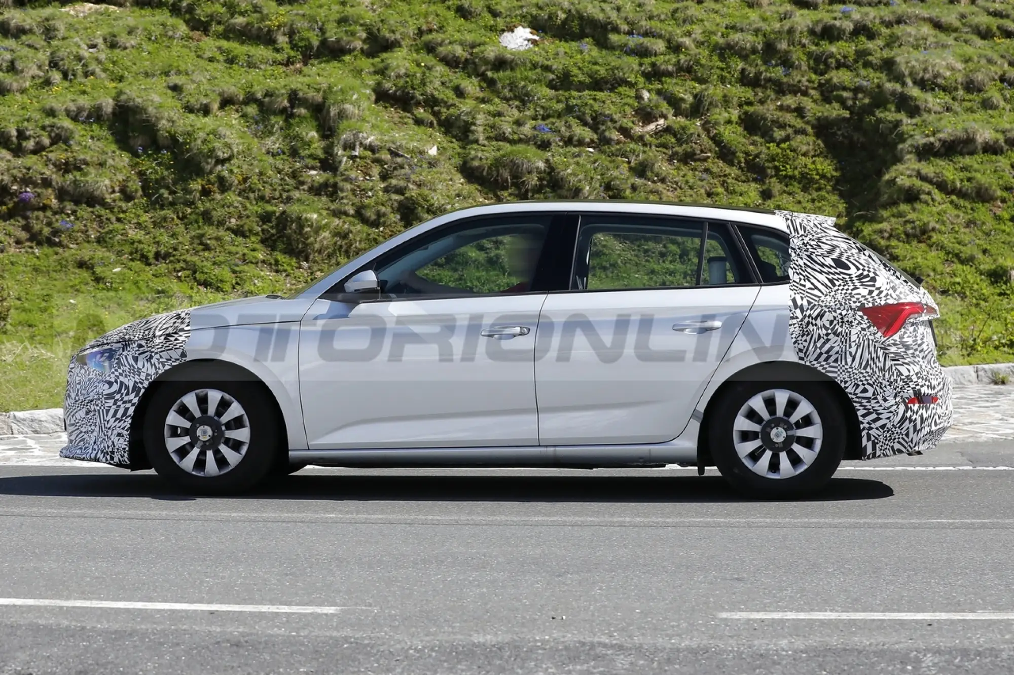 Skoda Scala 2023 - Foto Spia 03-06-2022 - 5
