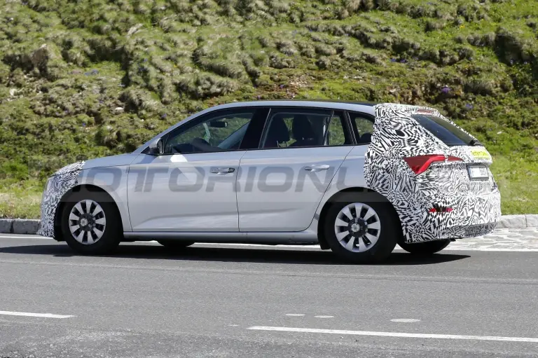 Skoda Scala 2023 - Foto Spia 03-06-2022 - 19