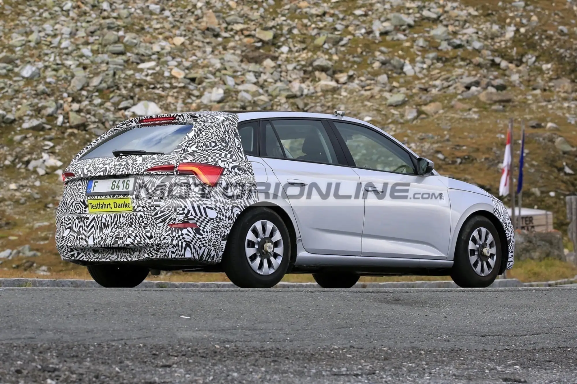 Skoda Scala facelift - Foto spia 6-10-2021 - 5