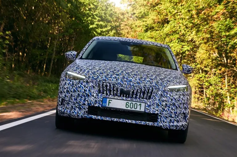 Skoda Scala - Foto spia ufficiali - 8