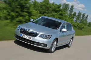 Skoda Superb 2013 - 25