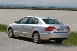 Skoda Superb 2013 - 31