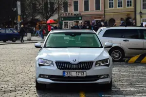 Skoda Superb 2015 a Praga - 3