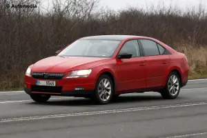 Skoda Superb 2015 - Foto spia 17-12-2014 - 2