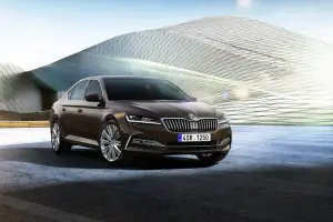 Skoda Superb 2019 - 9