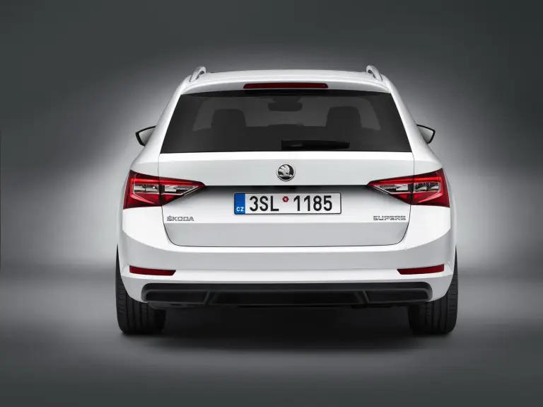 Skoda Superb Combi 2015 - Foto ufficiali - 18