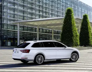 Skoda Superb Combi 2015 - Foto ufficiali