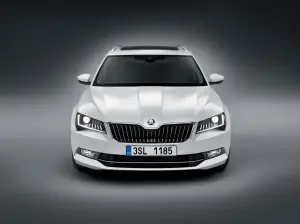 Skoda Superb Combi 2015 - Foto ufficiali