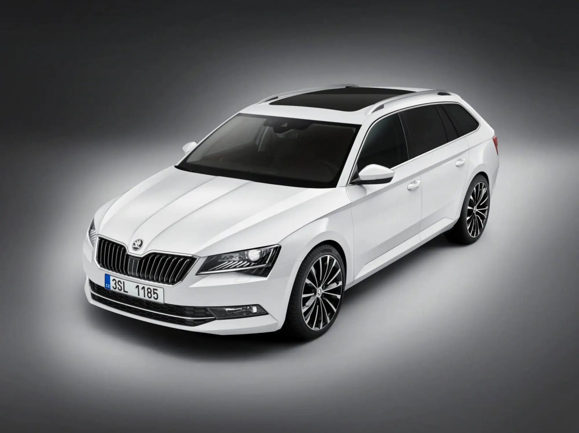 Skoda Superb Combi 2015 - 1