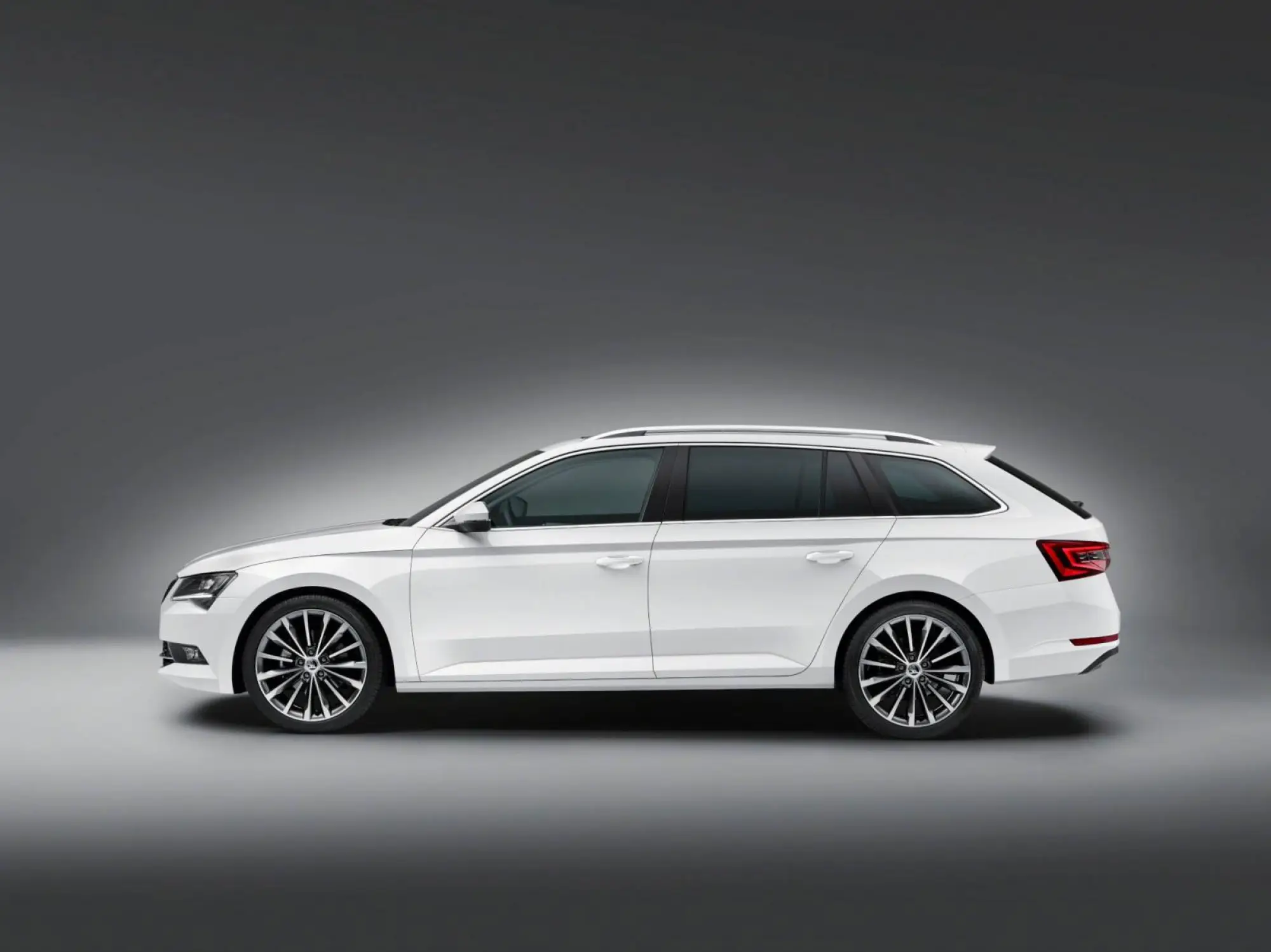 Skoda Superb Combi 2015 - 2