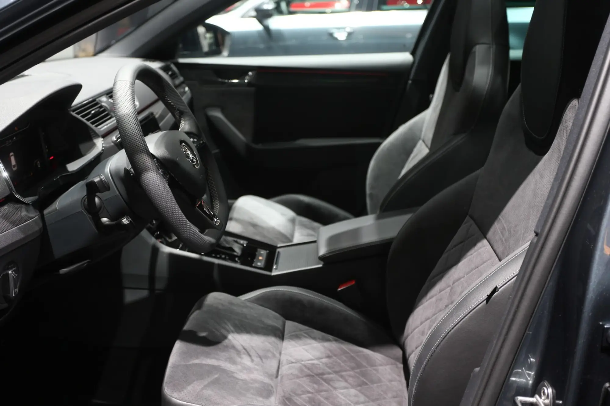 Skoda Superb Combi - Salone di Ginevra 2019 - 1