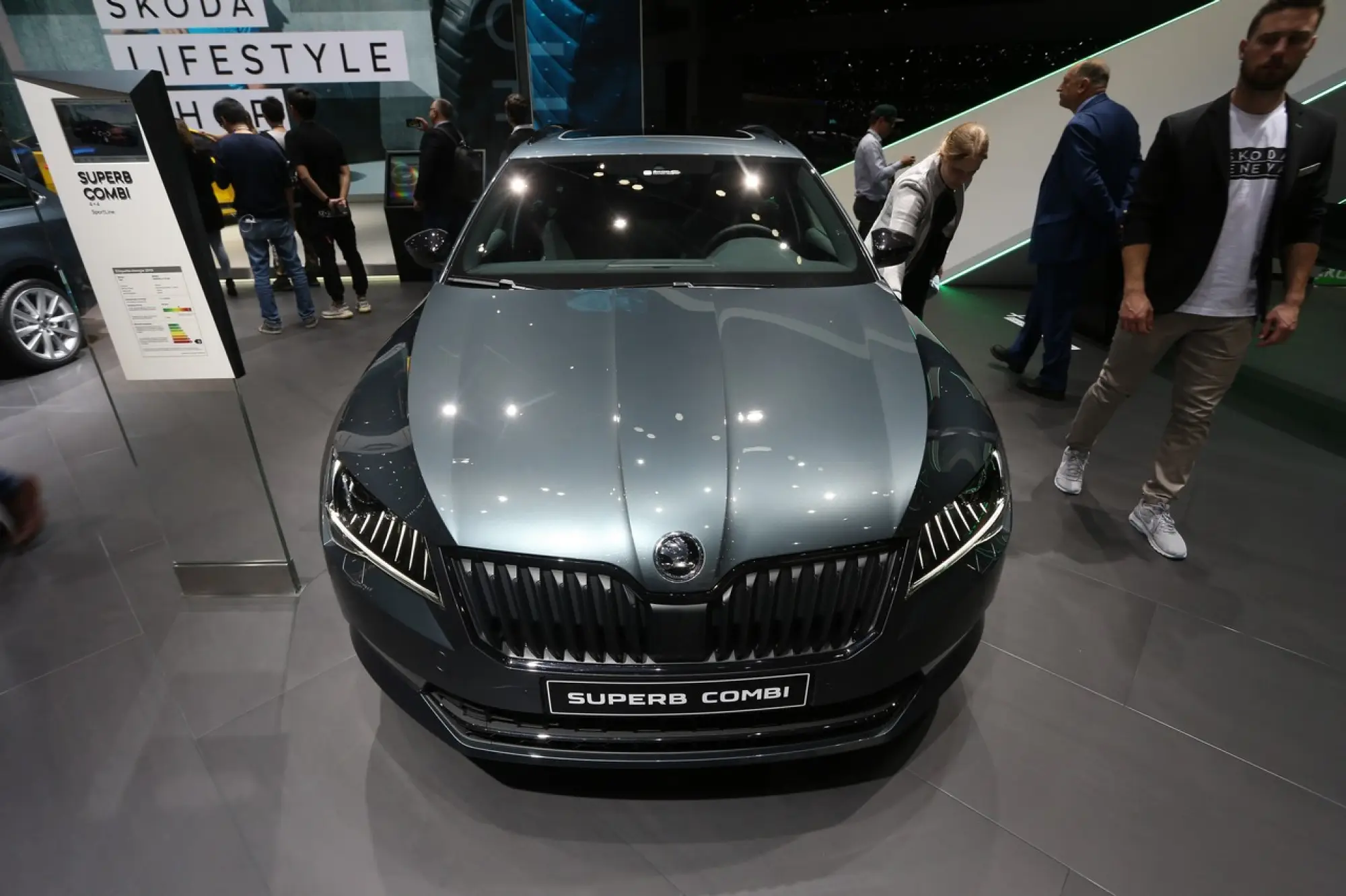 Skoda Superb Combi - Salone di Ginevra 2019 - 5