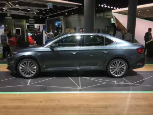 Skoda Superb iV - Salone di Francoforte 2019  - 12
