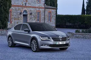 Skoda Superb MY 2015 - 16