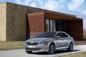 Skoda Superb MY 2015 - 6